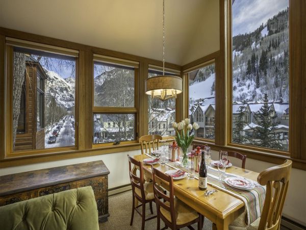 Aspen Condo 966752