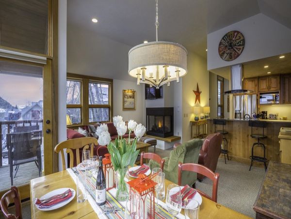 Aspen Condo 966752