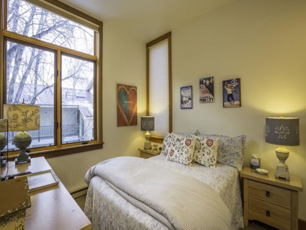 Aspen Condo 966752