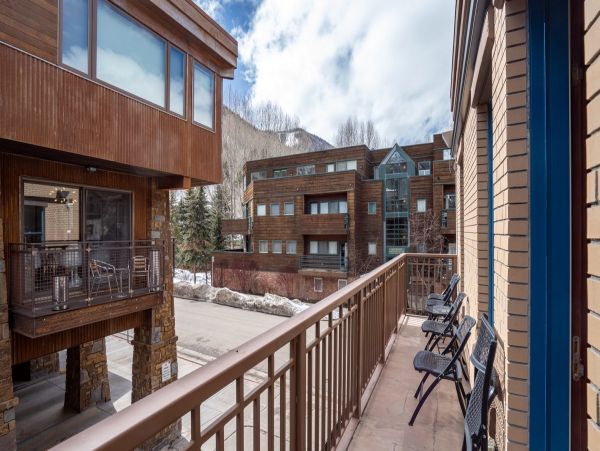 Aspen Condo 966760