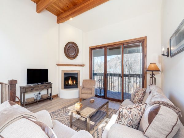Aspen Condo 966762