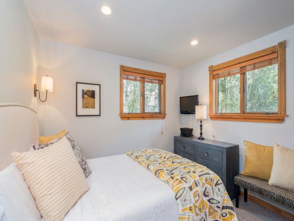 Aspen Home 966765