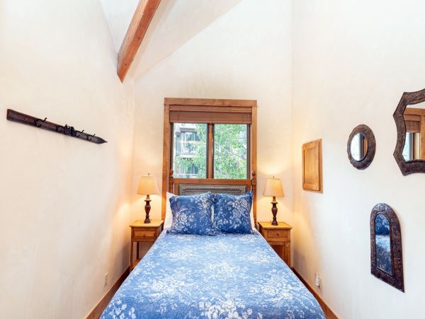 Aspen Condo 966768