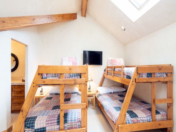 Aspen Condo 966768