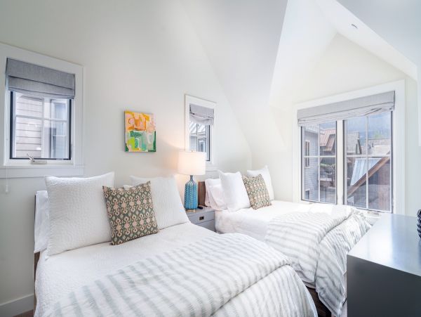 Aspen Home 966770