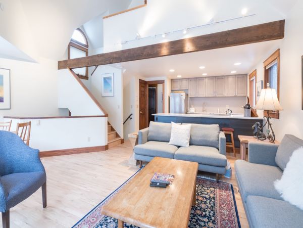 Aspen Home 966773
