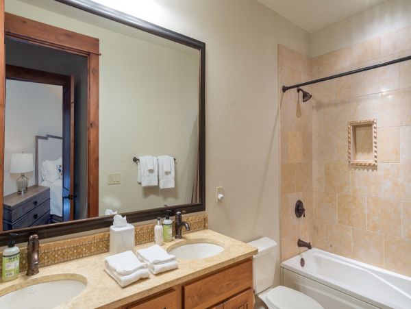 Aspen Condo 966775