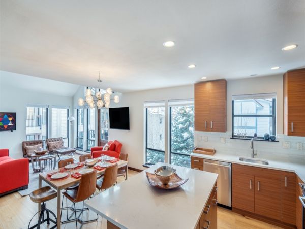Aspen Condo 966776