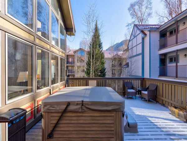 Aspen Condo 966776