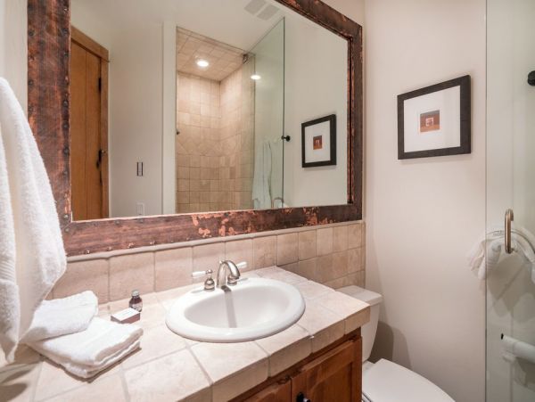 Aspen Condo 966777