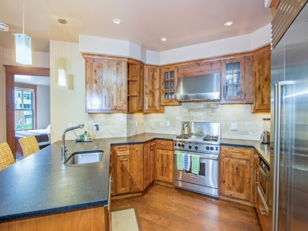 Aspen Condo 966779