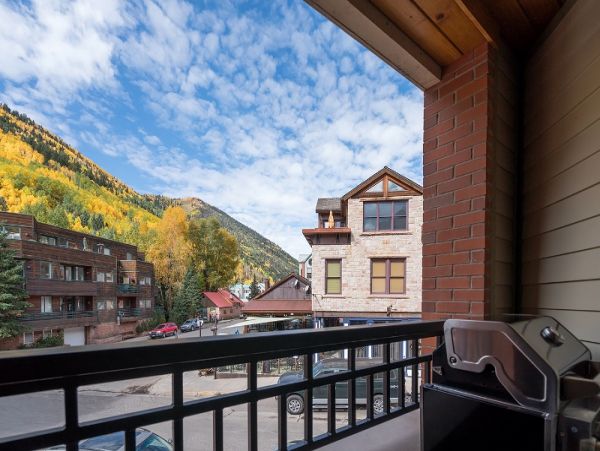 Aspen Condo 966779