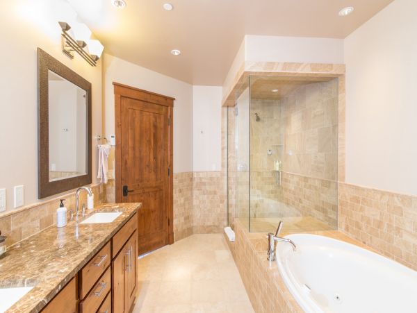 Aspen Condo 966779