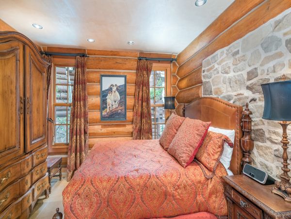 Aspen Home 966780