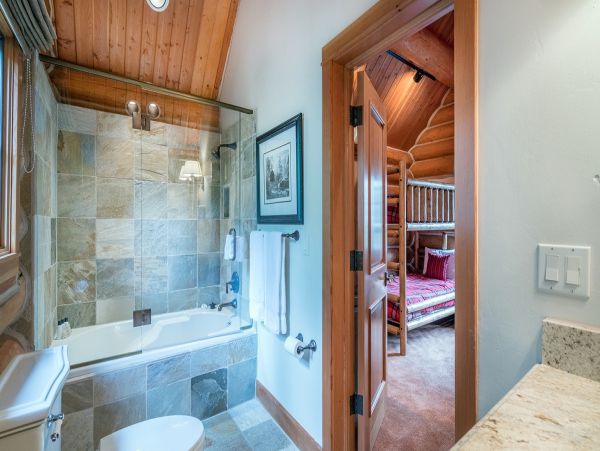 Aspen Home 966780