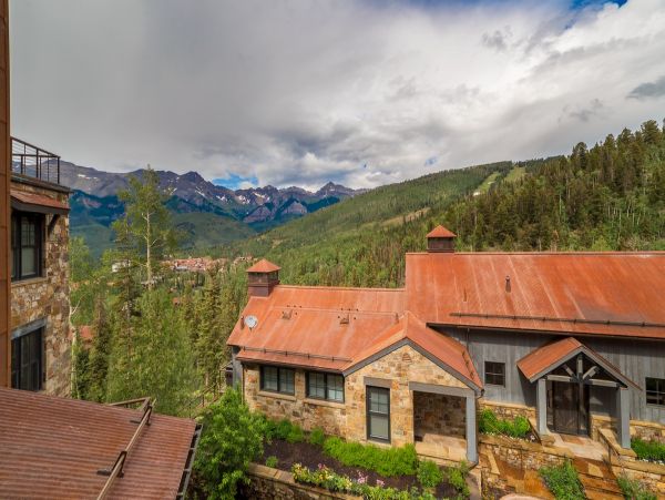 Aspen Condo 966781