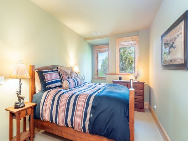 Aspen Home 966784