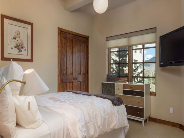Aspen Condo 966787
