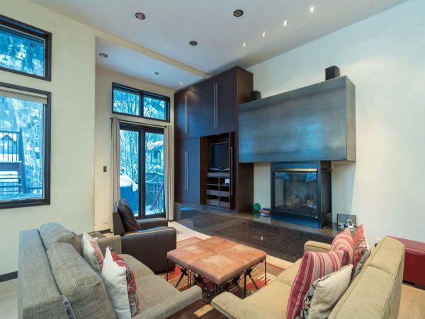 Aspen Condo 966789