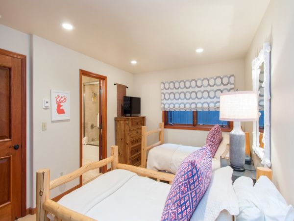 Aspen Home 966791