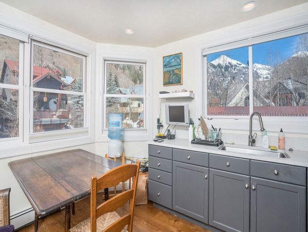 Aspen Home 966793