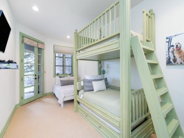 Aspen Condo 966794