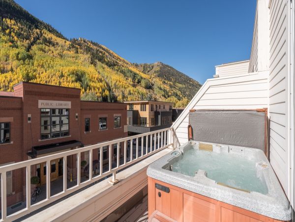 Aspen Condo 966795