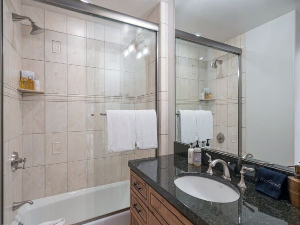 Aspen Home 966798