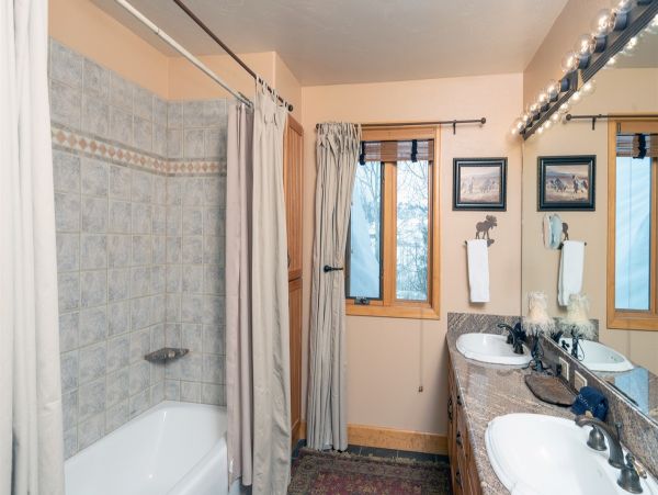 Aspen Home 966799