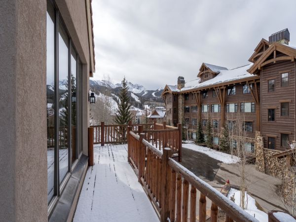 Aspen Home 966800