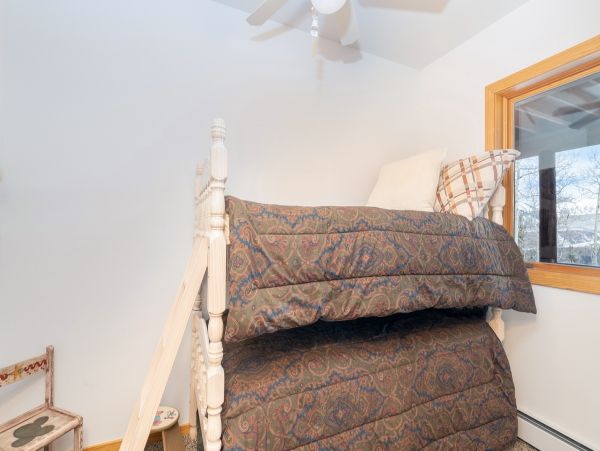 Aspen Home 966800
