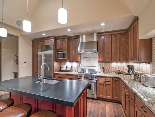 Aspen Condo 966804
