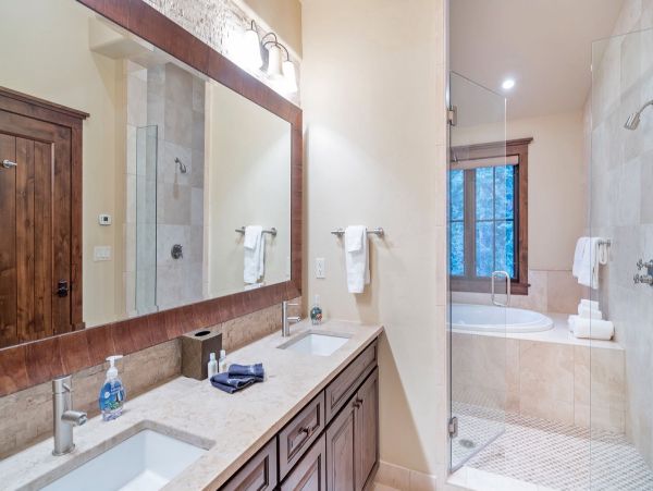 Aspen Condo 966804