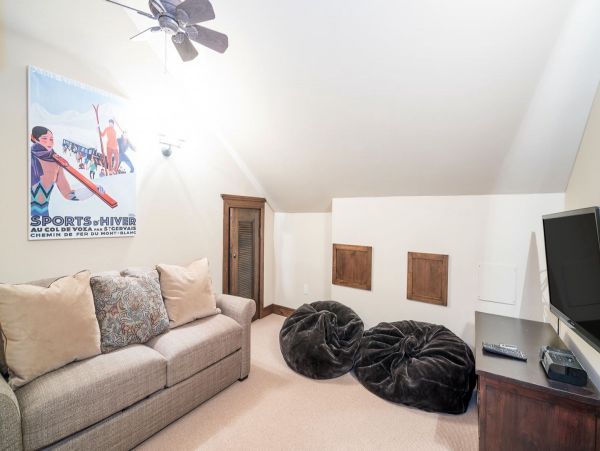 Aspen Condo 966804