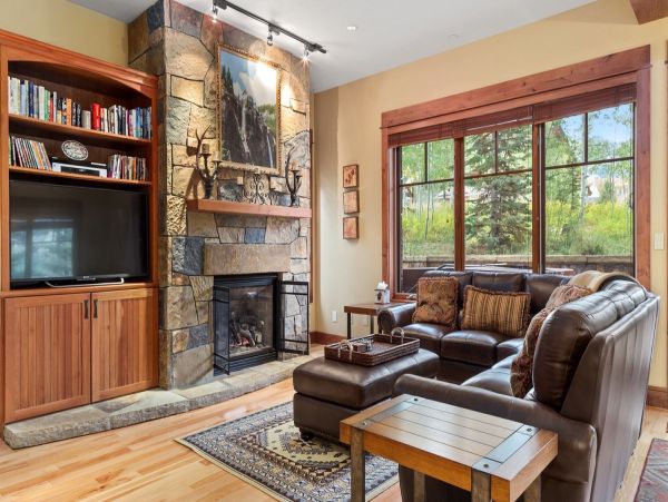 Aspen Condo 966813