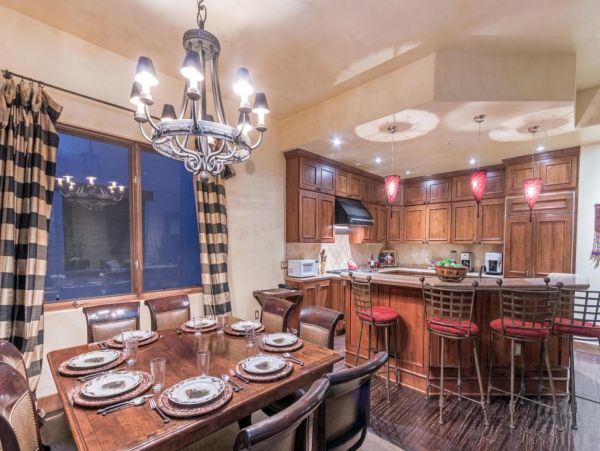 Aspen Condo 966816