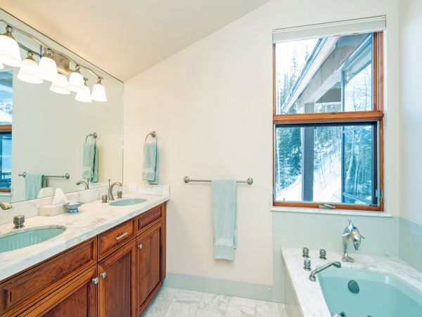 Aspen Home 966818
