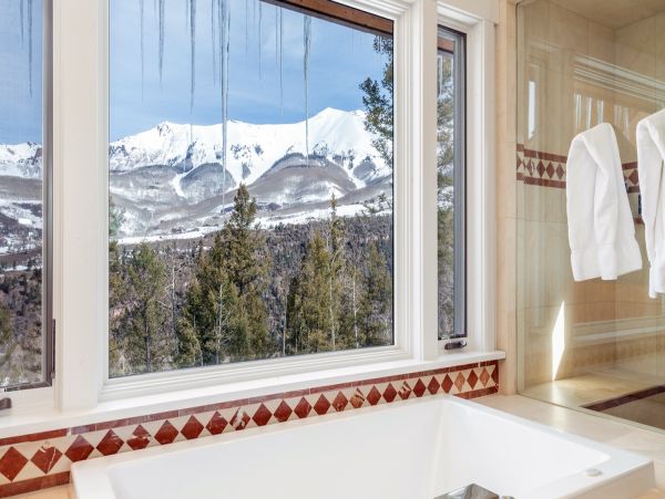 Aspen Home 966822