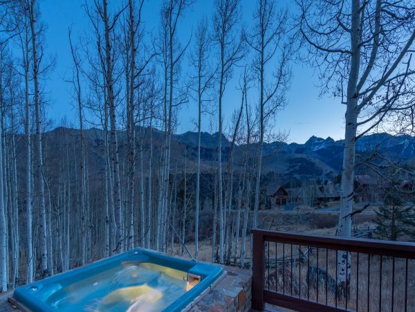 Aspen Home 966823