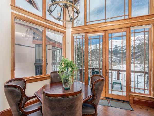 Aspen Home 966824