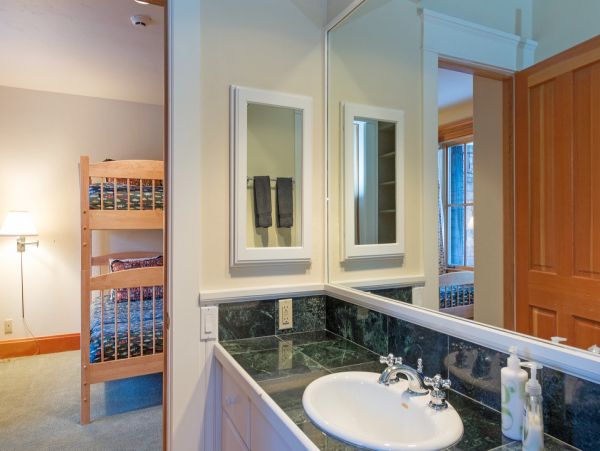 Aspen Home 966825