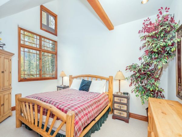 Aspen Home 966834