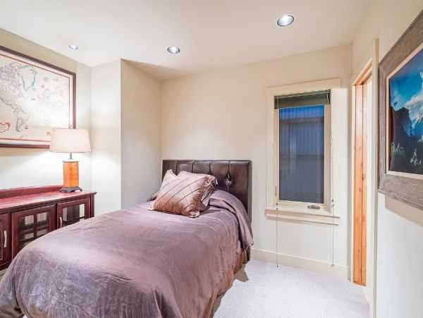 Aspen Home 966836