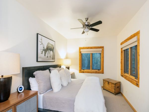 Aspen Home 966840
