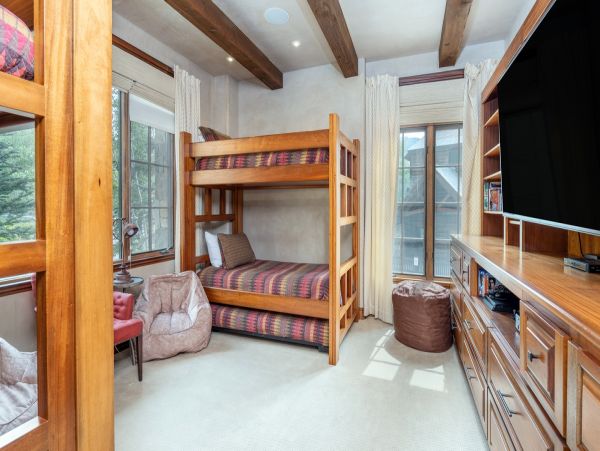 Aspen Condo 966844