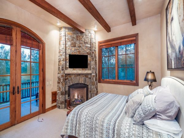 Aspen Home 966845