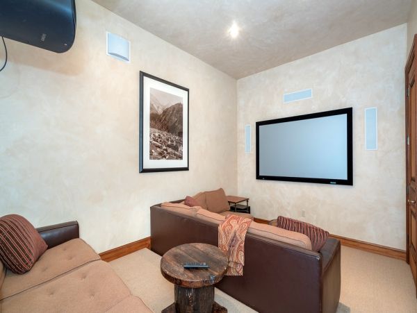 Aspen Home 966845