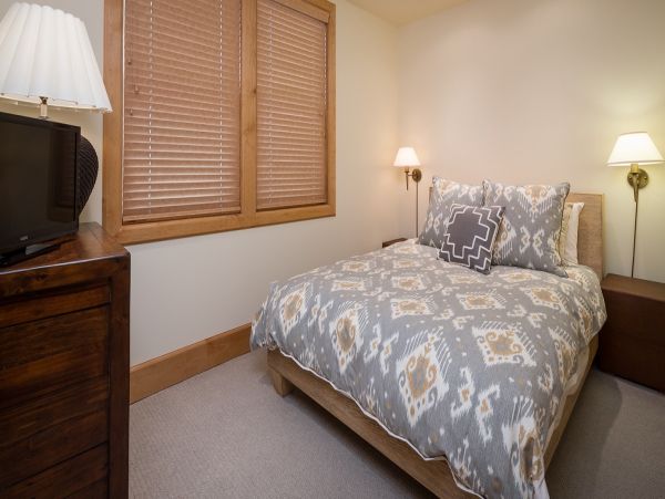 Aspen Condo 966846