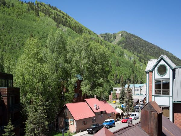 Aspen Condo 966846