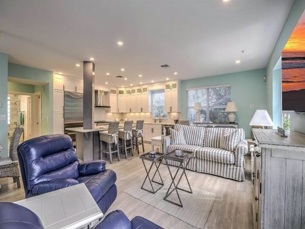 Captiva Vacation Villa with Beach Access and Pool